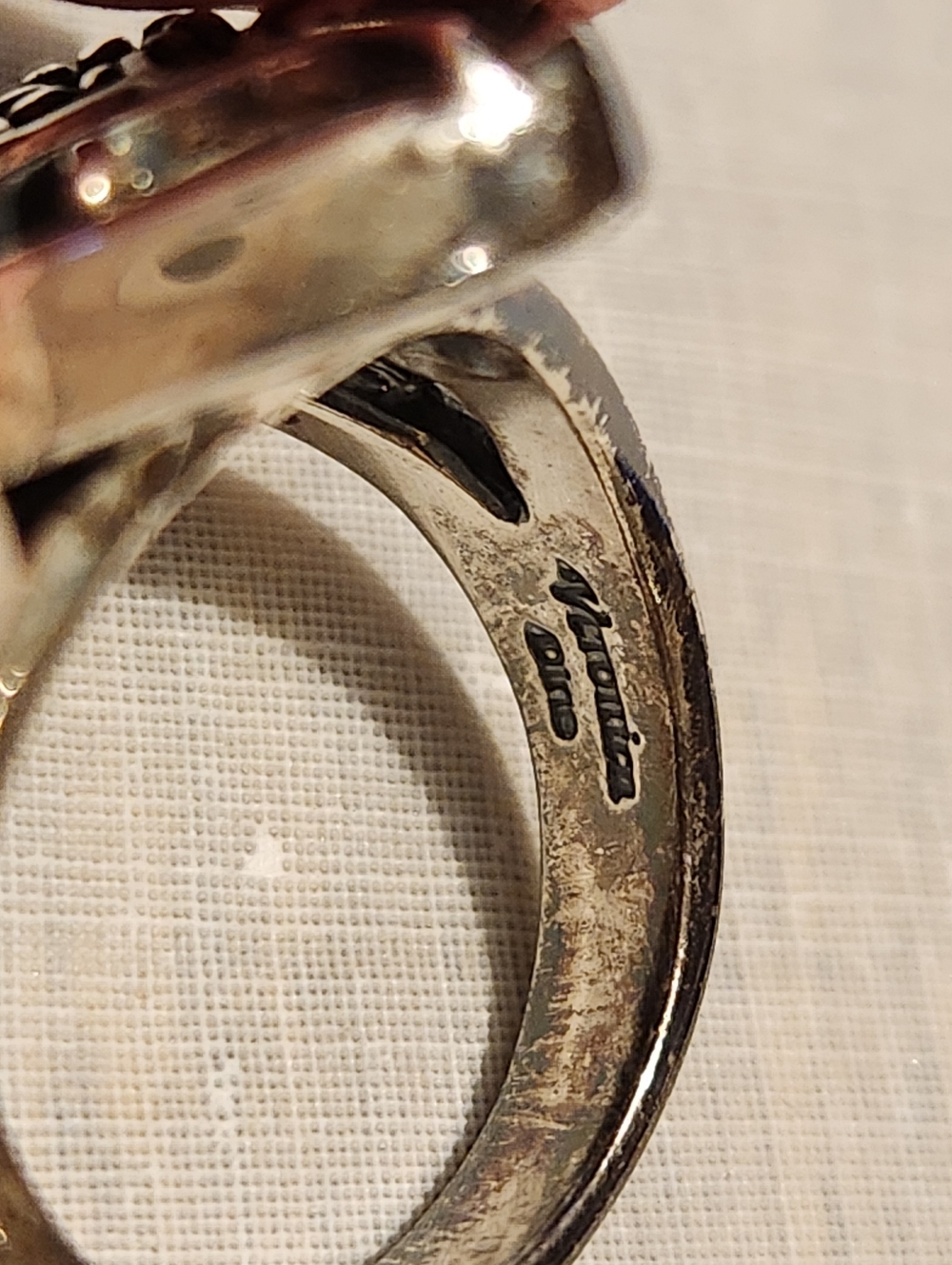 Veronica Benally Sterling Silver Mother-of-Pearl Floral Ring SIZE 9 - Picture 16 of 16